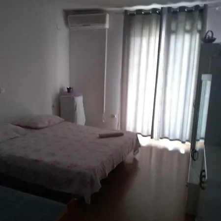 Iva Apartment